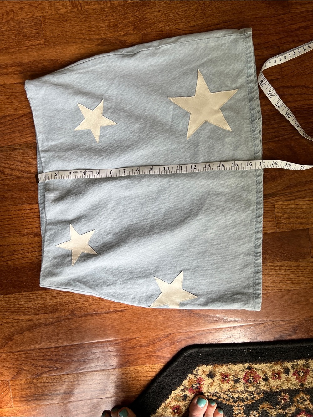 Le Lis Light Blue Denim Mini Skirt with White Star Appliqués - Picture 10 of 12